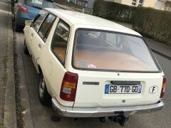 Louer une RENAULT 18 Break de de 1978 (Photo 5)