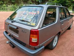 Louer une RENAULT 18 de de 1984 (Photo 4)
