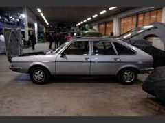 Louer une RENAULT 20 TS de de 1982 (Photo 2)