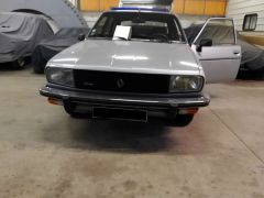 Louer une RENAULT 20 TS de de 1982 (Photo 3)