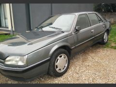 RENAULT 25 (Photo 2)