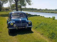 Louer une RENAULT 4 CV de de 1954 (Photo 2)