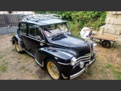 RENAULT 4 CV (Photo 2)