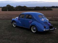 Louer une RENAULT 4 CV de de 1956 (Photo 4)