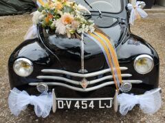 Louer une RENAULT 4 CV de de 1956 (Photo 4)