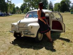 RENAULT 4 CV (Photo 2)