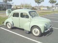 RENAULT 4 CV (Photo 5)