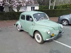 RENAULT 4 CV (Photo 1)