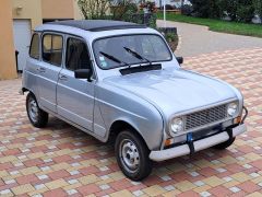 Louer une RENAULT 4 GTL Clan de de 1993 (Photo 2)