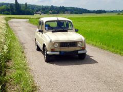 Louer une RENAULT 4 GTL de de 1983 (Photo 2)