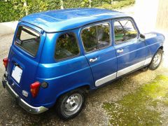 Louer une RENAULT 4 GTL de de 1992 (Photo 3)