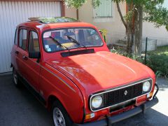 Louer une RENAULT 4 L de de 1985 (Photo 2)