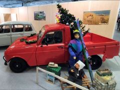 Louer une RENAULT 4 Pick Up de de 1984 (Photo 3)