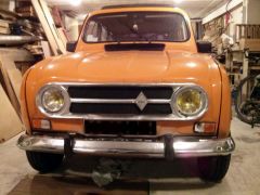 RENAULT 4 (Photo 3)