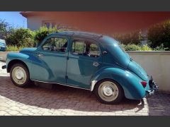 Louer une RENAULT 4CV Affaires de de 1959 (Photo 2)