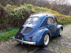 RENAULT 4CV (Photo 3)