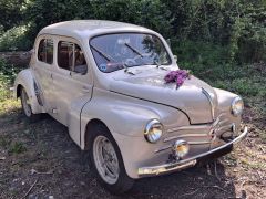 Louer une RENAULT 4CV de de 1955 (Photo 2)