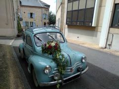 Louer une RENAULT 4CV de de 1955 (Photo 2)