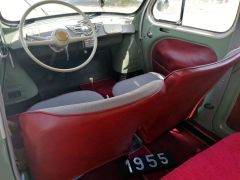 Louer une RENAULT 4CV de de 1955 (Photo 5)