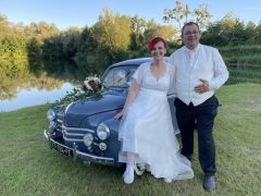 Louer une RENAULT 4CV de de 1955 (Photo 2)