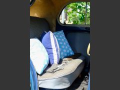 Louer une RENAULT 4CV de de 1956 (Photo 4)