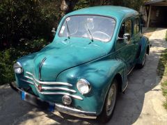 Louer une RENAULT 4CV de de 1959 (Photo 1)