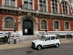 Louer une RENAULT 4L Clan de de 1985 (Photo 3)