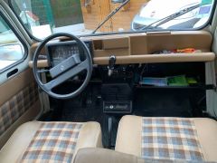 Louer une RENAULT 4L Clan de de 1985 (Photo 5)