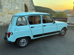 RENAULT 4L Clan de 1987 en location pour mariage en Corr�ze