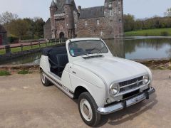 Louer une RENAULT 4l Plein Air  de 1968 (Photo 2)