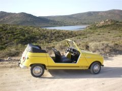 Louer une RENAULT 4L Plein Air de de 1969 (Photo 3)