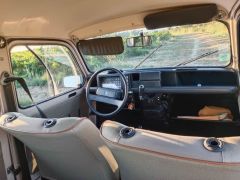 Louer une RENAULT 4L Savane de de 1992 (Photo 4)