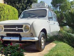 Louer une RENAULT 4L de de 1967 (Photo 2)