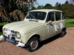 Louer une RENAULT 4L de de 1970 (Photo 2)