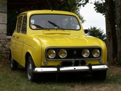 Louer une RENAULT 4L de de 1974 (Photo 2)