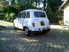 Louer une RENAULT 4L de de 1976 (Photo 3)