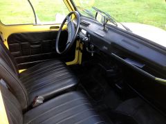 Louer une RENAULT 4L de de 1976 (Photo 5)