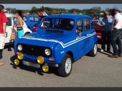 Louer une RENAULT 4L de de 1981 (Photo 2)