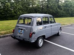 RENAULT 4L de 1984 en location pour mariage en Ille-et-Vilaine