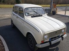 Louer une RENAULT 4L de de 1990 (Photo 1)