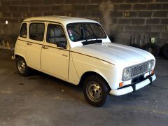 Louer une RENAULT 4L de de 1991 (Photo 1)