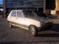 Louer une RENAULT 5 GTL de de 1980 (Photo 2)