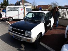 RENAULT 5 Police Pie de 1986 en location pour mariage � Paris