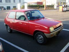 Louer une RENAULT 5 de de 1978 (Photo 1)