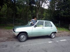 Louer une RENAULT 5 de de 1979 (Photo 1)