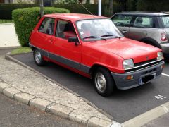 Louer une RENAULT 5 de de 1982 (Photo 2)