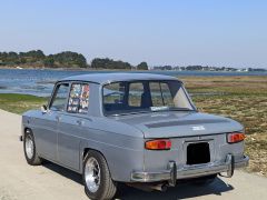 Louer une RENAULT 8 Major de de 1968 (Photo 3)