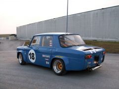 RENAULT 8 (Photo 2)