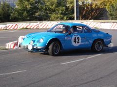 Louer une RENAULT Alpine A110 de de 1967 (Photo 2)