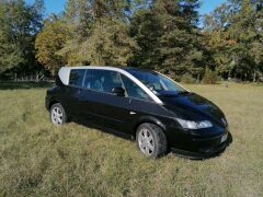 Louer une RENAULT Avantime  de de 2000 (Photo 2)